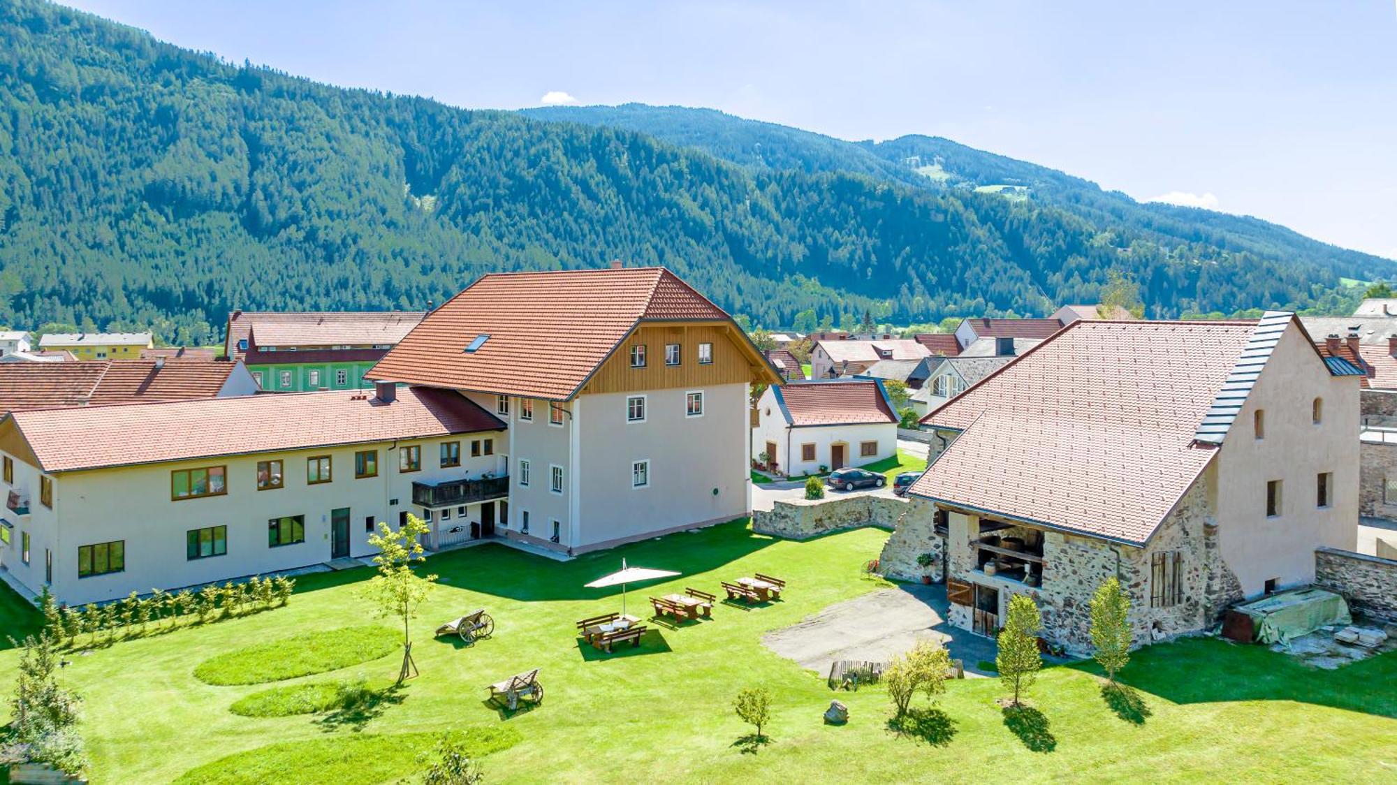 Hotel Der Graggober Oberwoelz Stadt Exterior foto